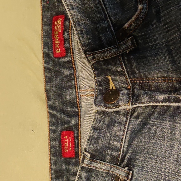 Stella style Distressed jeans in almost like new condition - Picture 2 of 4